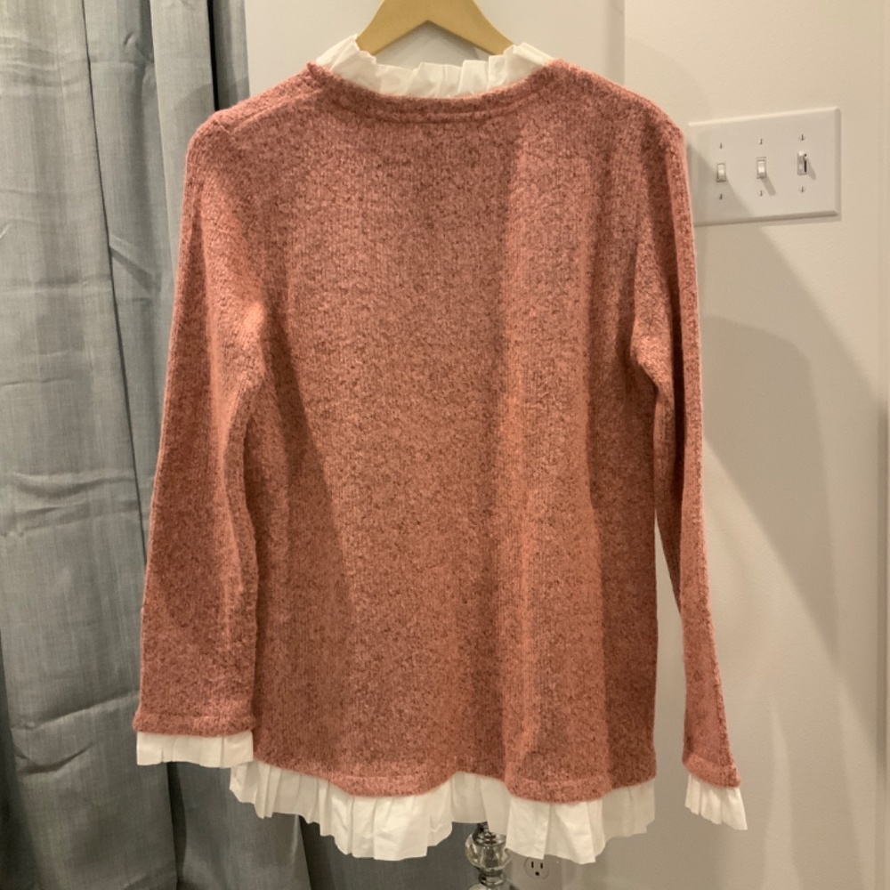 Neiman Marcus Ruffle Trim Sweater - Picture 6 of 6